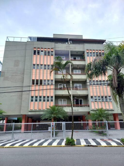 Apartamento 500M Da Praia Enseada, Guaruja Bagian luar foto